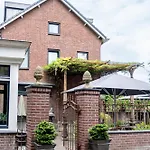 Bb Aan De Kapel Bed & Breakfast 3*