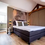 Bed & Breakfast Bb Aan De Kapel